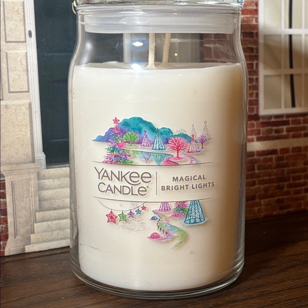 Yankee Candle Magical Bright Lights Large Tumbler
